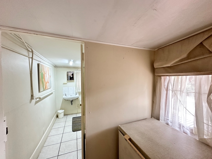 4 Bedroom Property for Sale in Hartenbos Central Western Cape